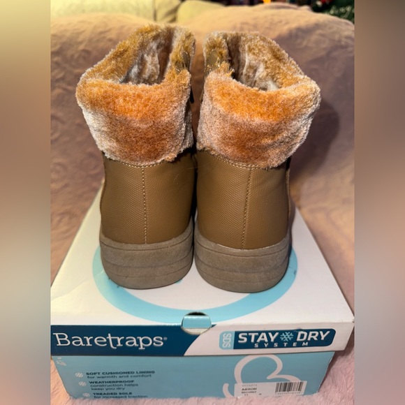New in Box, Women’s size 11 BareTraps Boots - Picture 7 of 11